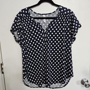 PerSeption Concept Size XL Short Sleeve Polka-dot Top
